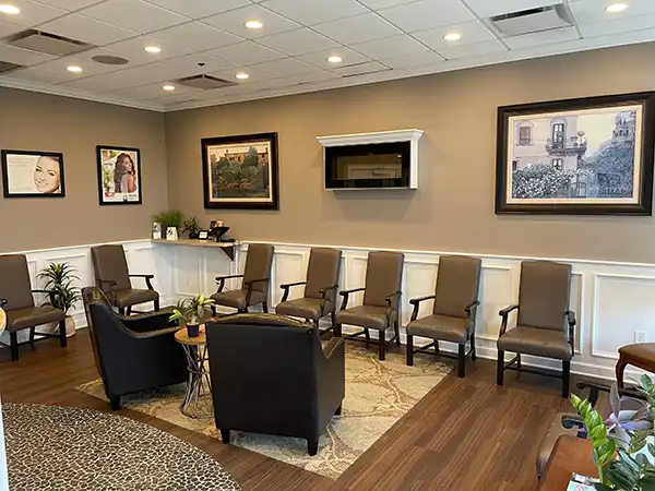 Lobby waiting area with chairs at Artistic Dental in Jackson, NJ